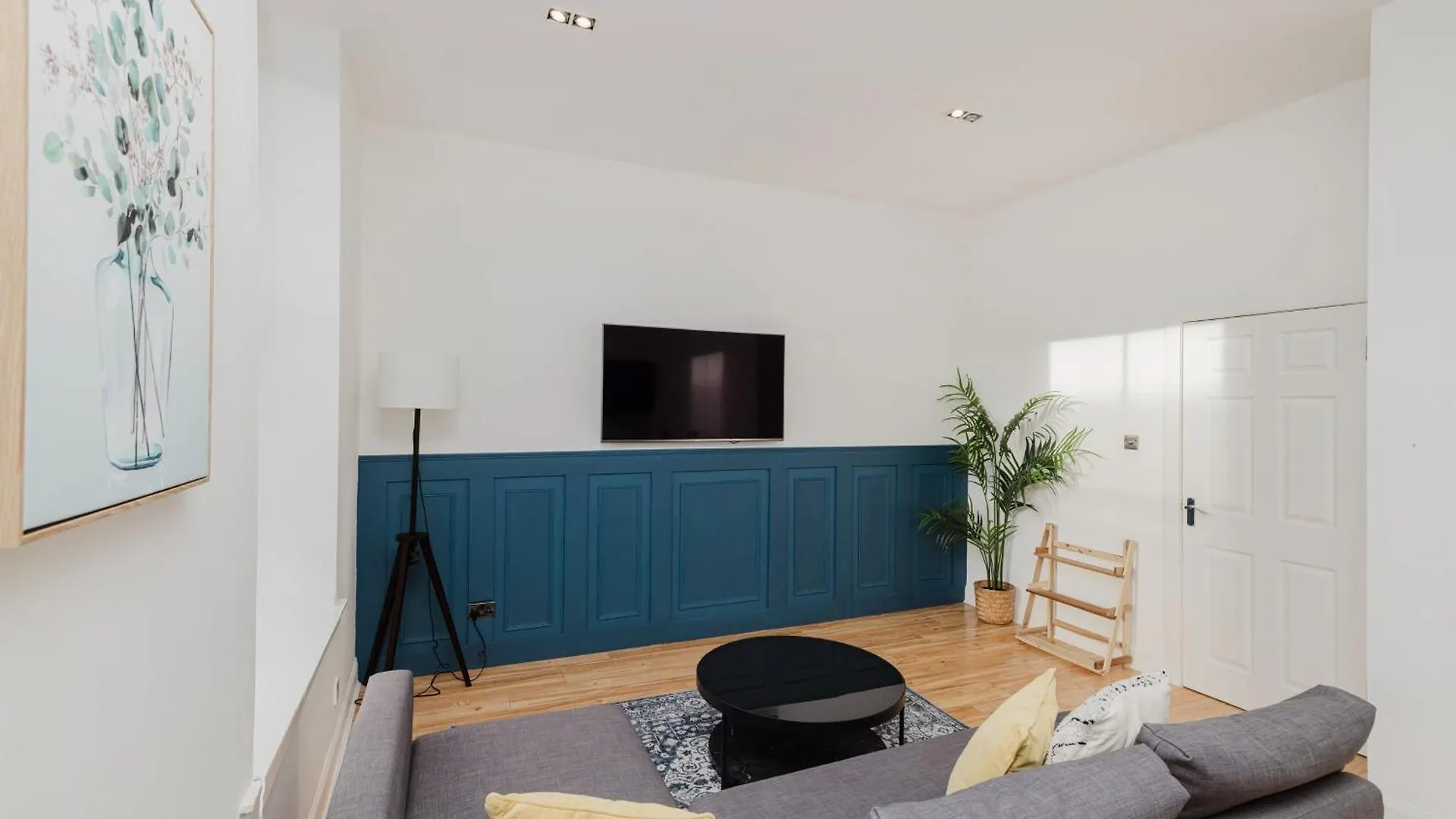 Grassmarket Apartments Edinburgh United Kingdom